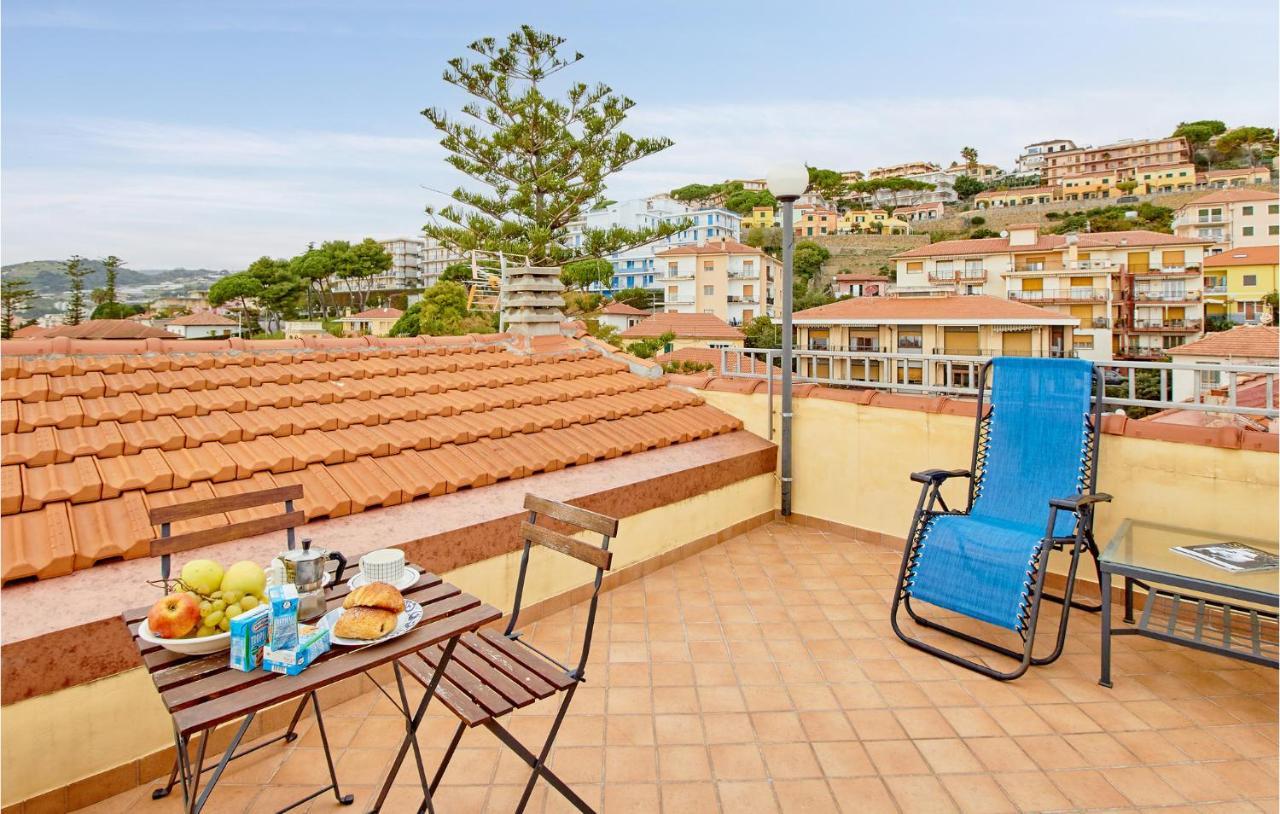 Casa Delle Rondini Daire Santo Stefano al Mare Dış mekan fotoğraf